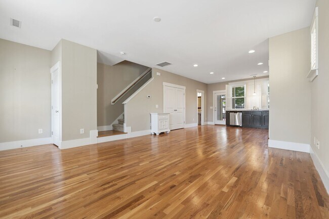 Foto del edificio - Three Bedroom Briar Chapel Beauty - Available June 1!