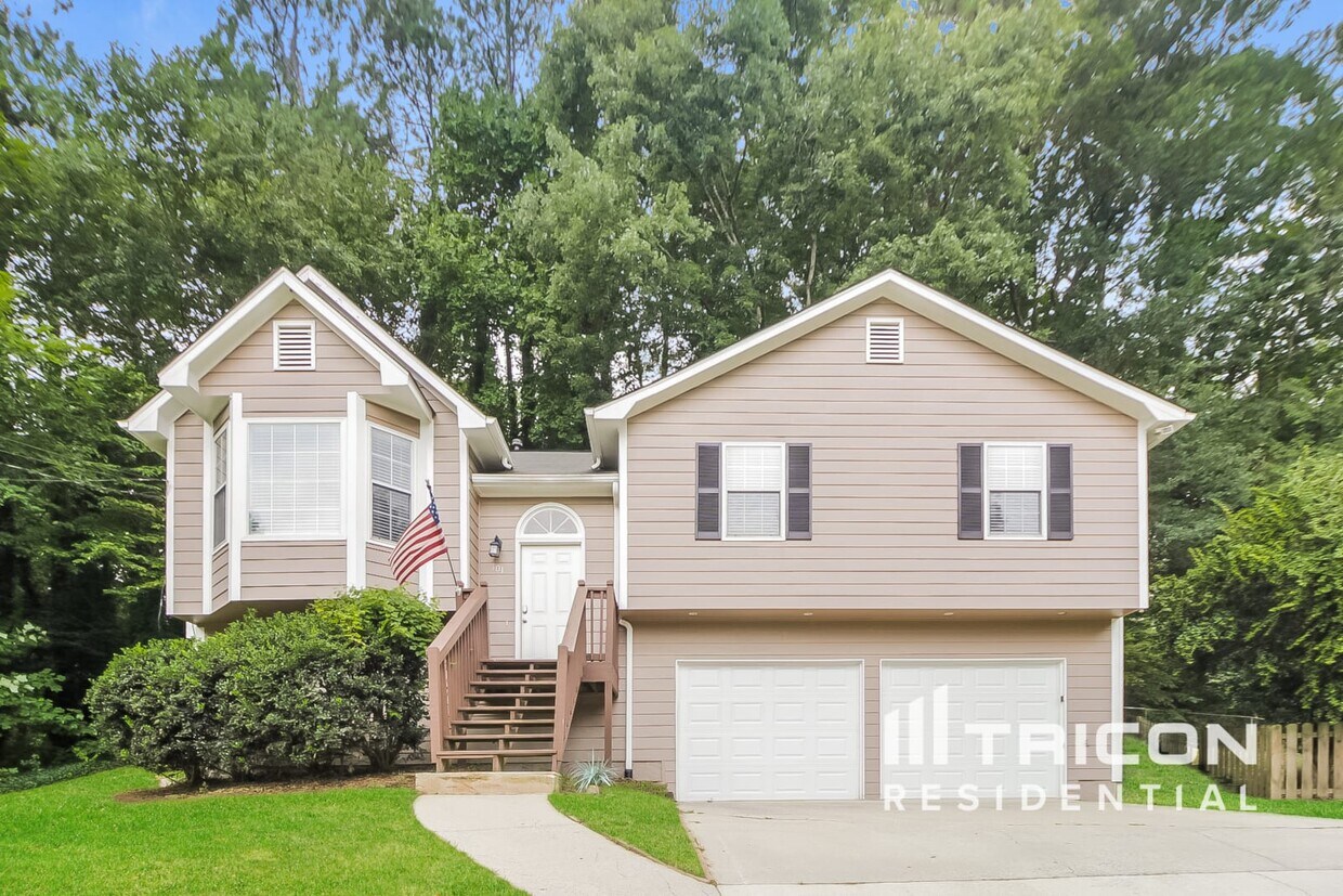 Primary Photo - 101 Brookside Dr