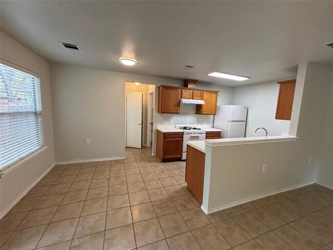 Foto del edificio - 5504 Steven Creek Way