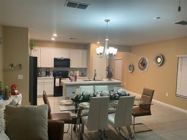 Foto del edificio - 3817 Hampton Chase Ln