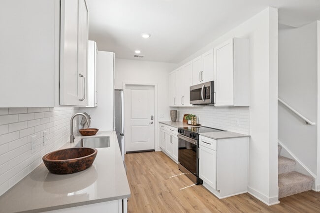 Foto del edificio - Hamlet Falling Creek - Homes & Townhomes f...