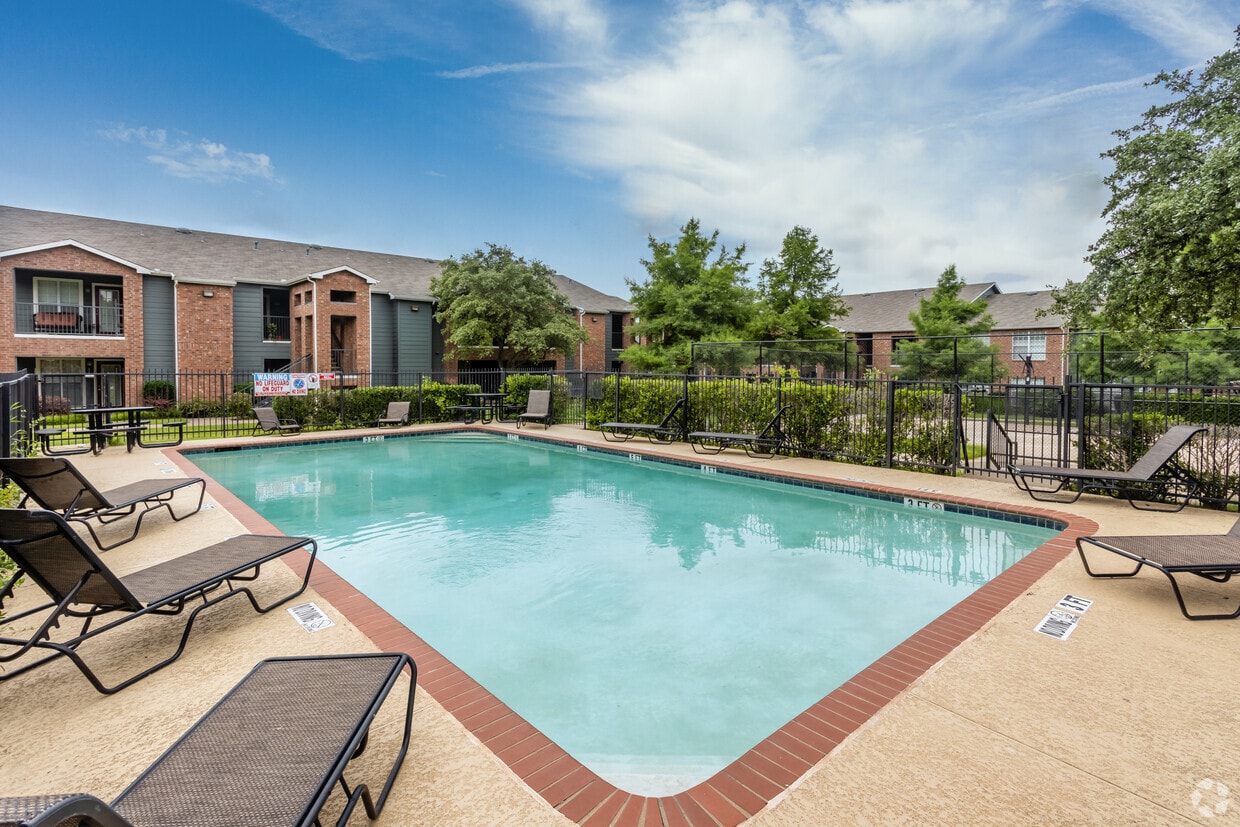 The Camilla Apartments 4819 N Galloway Ave Mesquite, TX