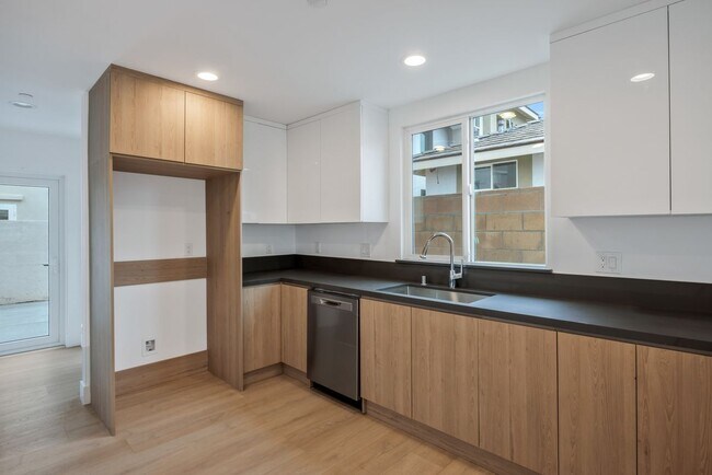 Foto del edificio - 12671 9th St
