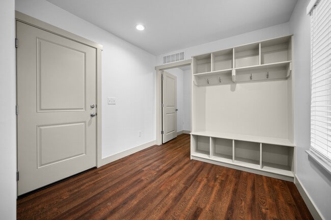 Building Photo - 651 S 450 E