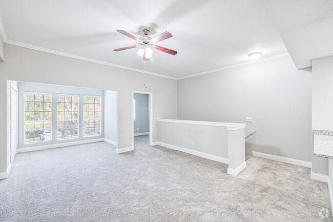 1BR, 1BA - 905SF - Welcome to Villas at St. Johns!