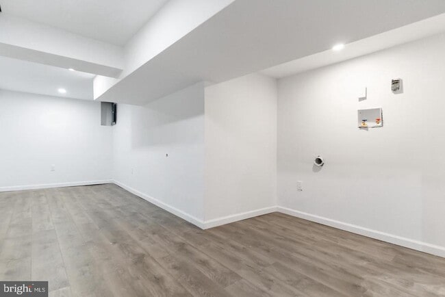 Building Photo - 2256 N Bouvier St