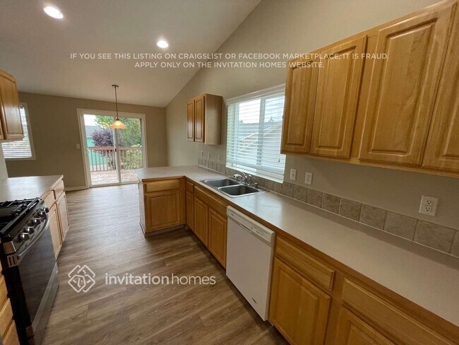 Foto del edificio - 14624 80th Ave E