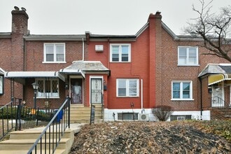 Building Photo - 7537 Woolston Ave