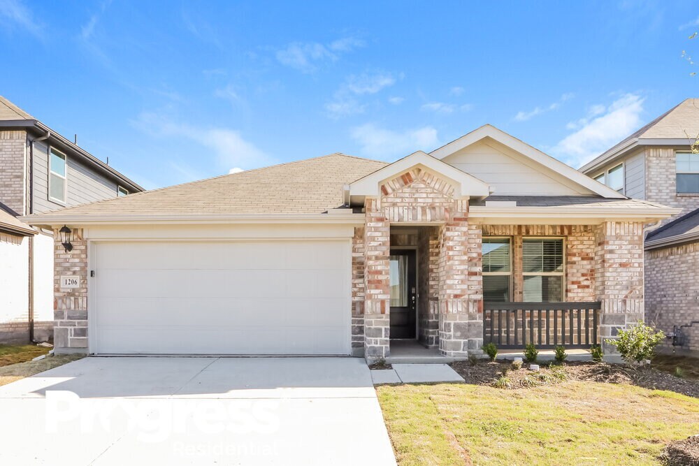 1206 Green Timber Dr, Heartland, TX 75126 House Rental in Heartland