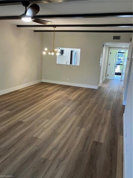 Building Photo - 1826 Kings Lake Blvd