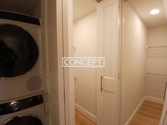 Foto del edificio - 529 Beacon St