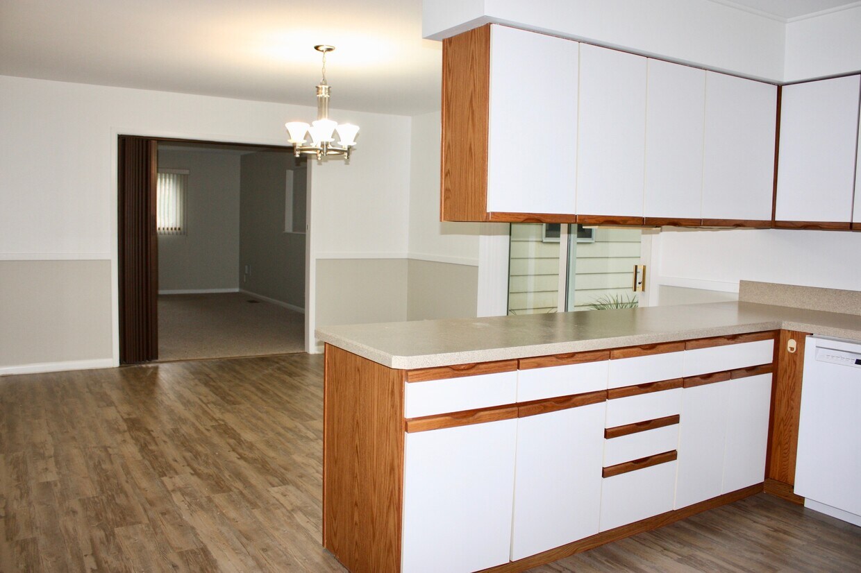 Foto del edificio - 8352 Galloway Dr