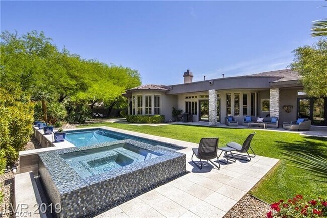 Foto del edificio - 7 Anthem Creek Cir