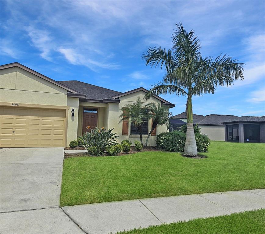 Foto principal - 5808 111th Ave E