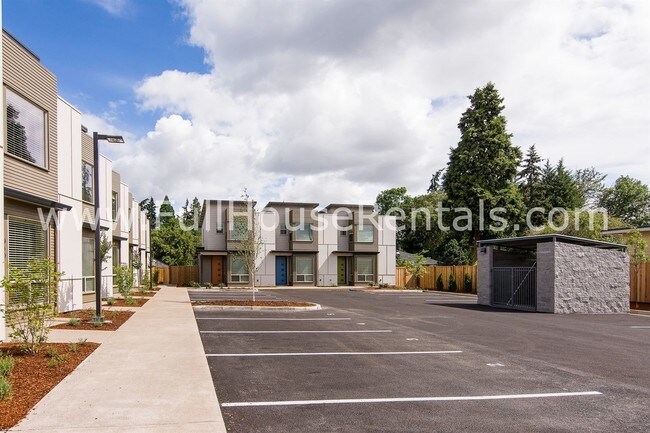 Building Photo - 965 Lorella Ave