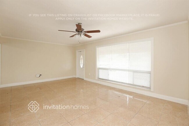 Foto del edificio - 7828 Kismet St