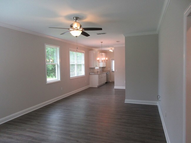 Foto del edificio - 310 Summercreek Cove