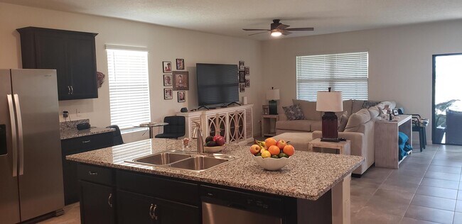 Foto del edificio - 6540 Canterbridge Dr