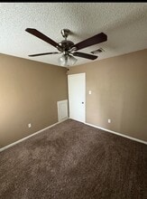 Building Photo - 17323 Glenhew Rd