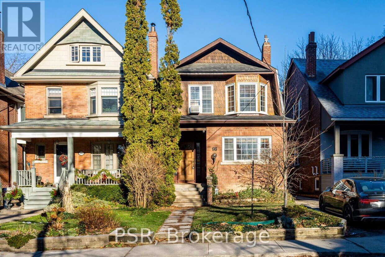 Primary Photo - 98 Roselawn Ave