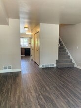 Building Photo - 6175 Vine Field Ln