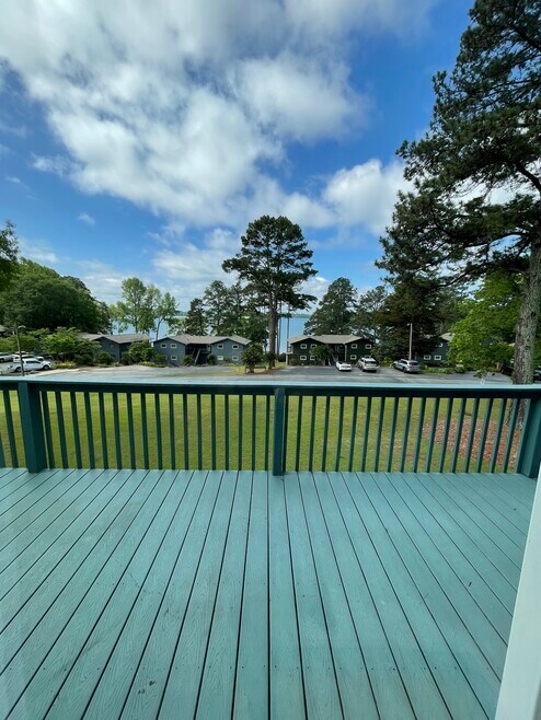 Building Photo - 20D Hartwell Villas