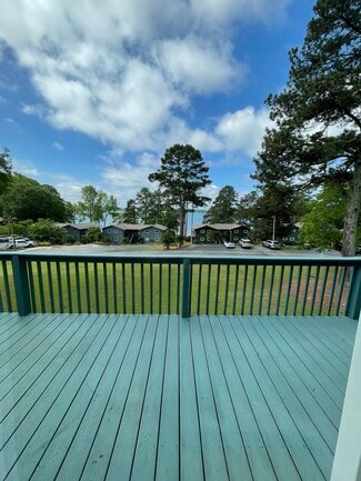 Building Photo - 20D Hartwell Villas