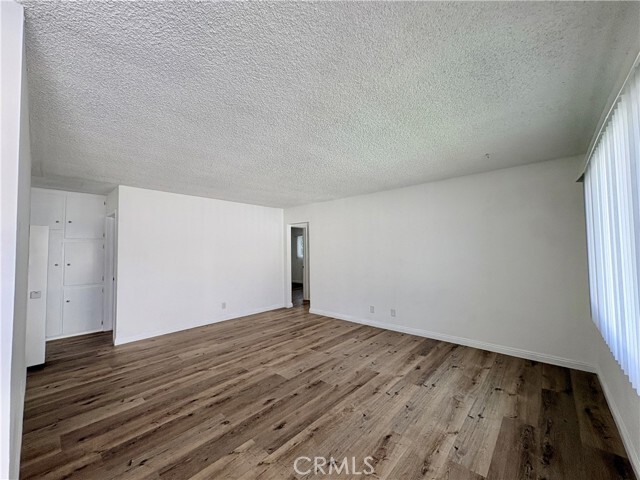 Foto del edificio - 4128 Rowland Ave