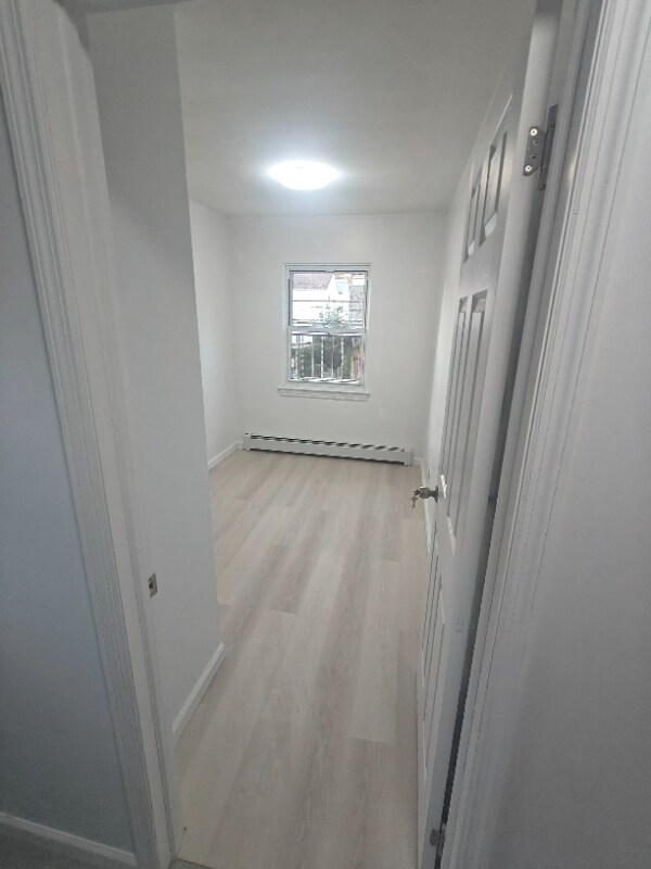 Building Photo - 78-12 88th Ave