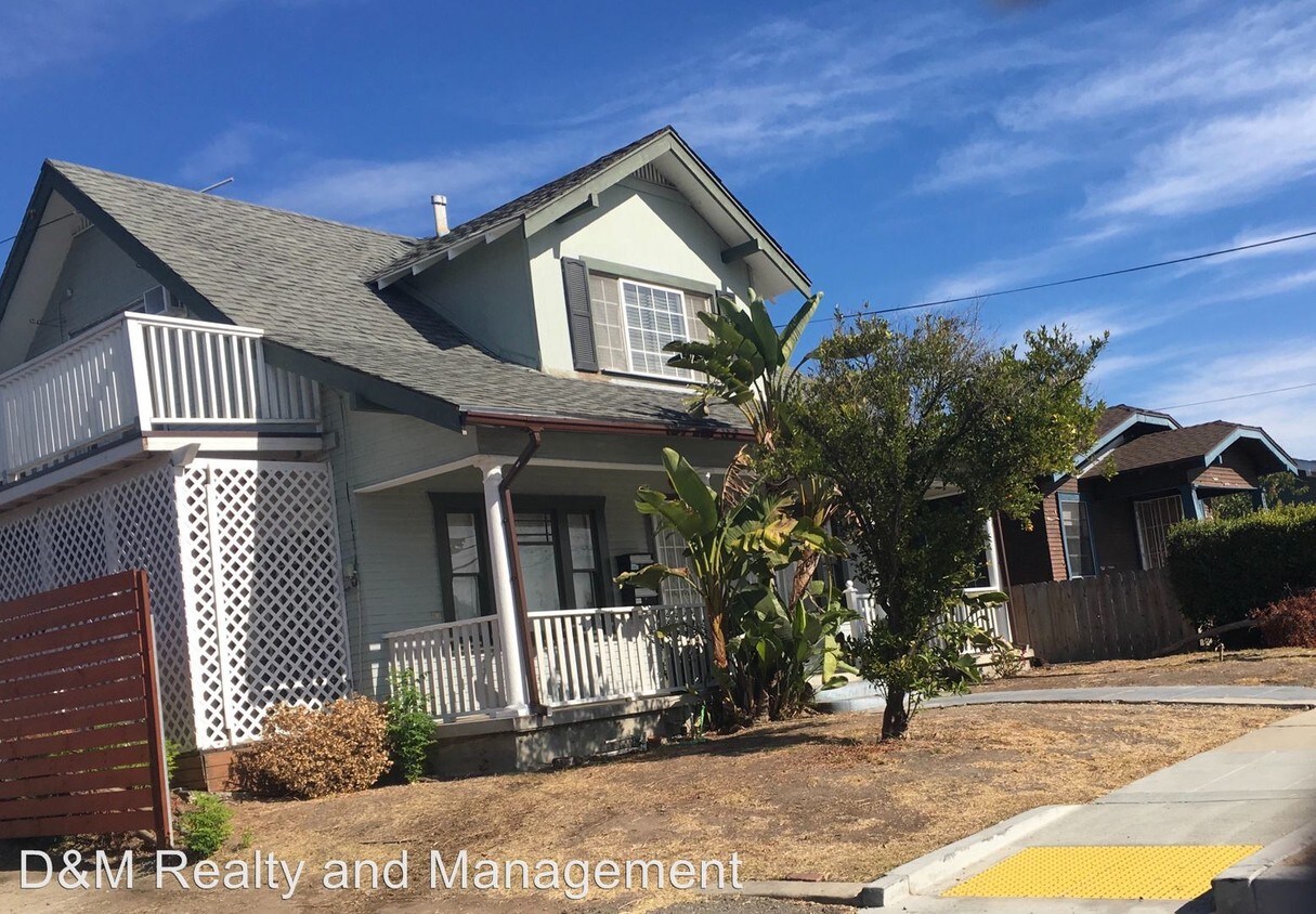 Foto principal - 4 br, 2 bath House - 2528 Madison Ave