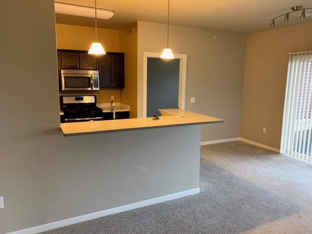 Building Photo - 5192 Sassafras Drive #201