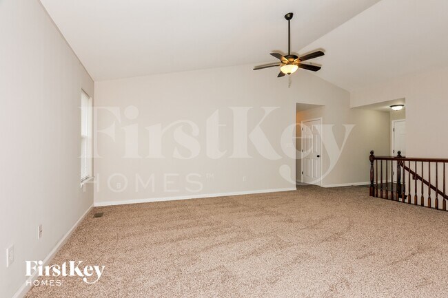 Foto del edificio - 1720 Woods Mill Dr