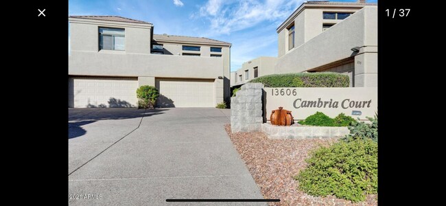 Entry to Cambria Condos - 13606 N Cambria Dr