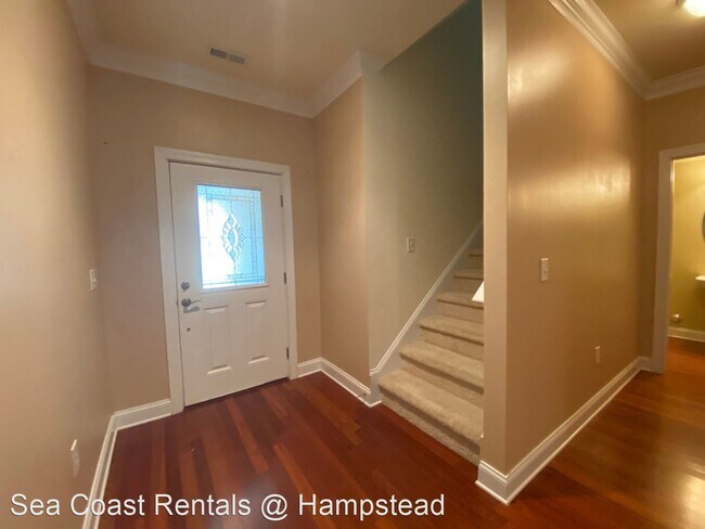 Building Photo - 3 br, 2.5 bath House - 265 Silver Creek Loop