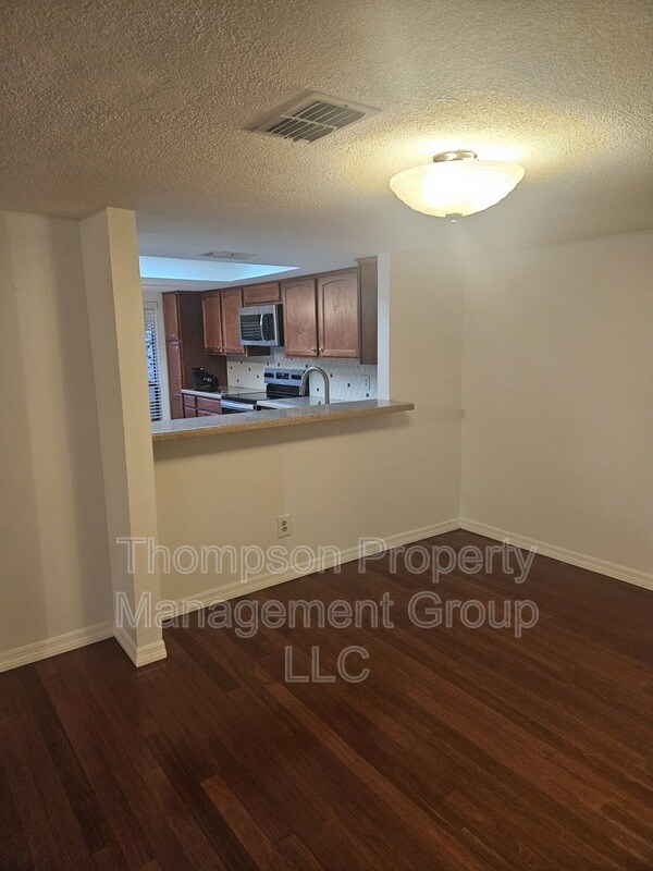 Foto del edificio - 4723 Puritan Cir