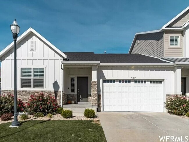 Photo - Amazing Six Bedroom Home, Draper, 3200 sq ...