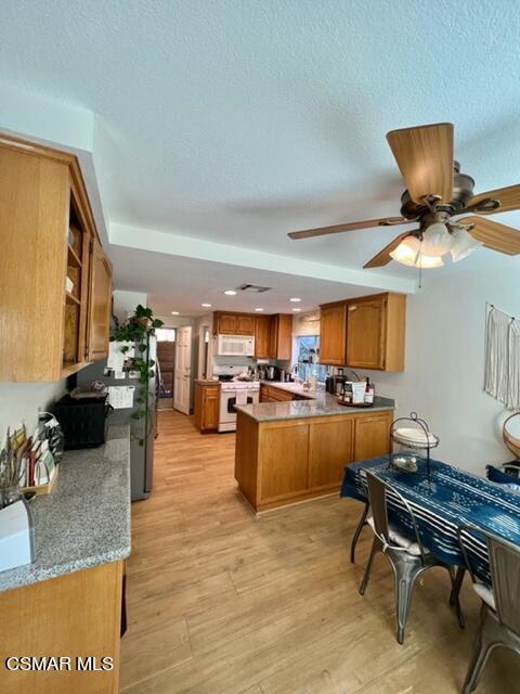 Foto del edificio - 250 Canyon Rd