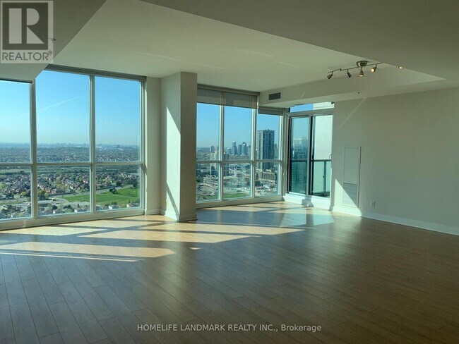 Building Photo - 3985 Grand Park Dr