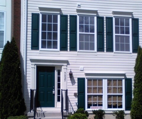 Primary Photo - 9825 Biggs Rd