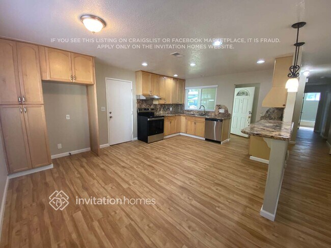 Building Photo - 118 Croydon Ct