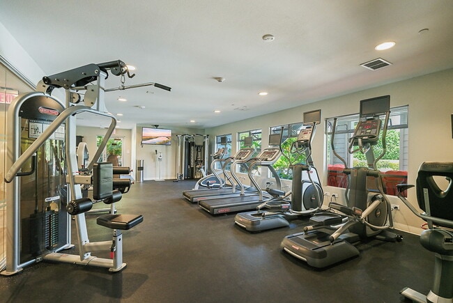 Building Photo - The Parc at Pruneyard