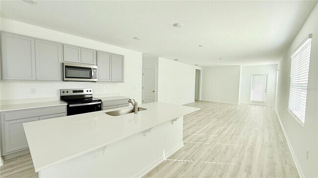 Foto del edificio - 2986 Waterlily Wy