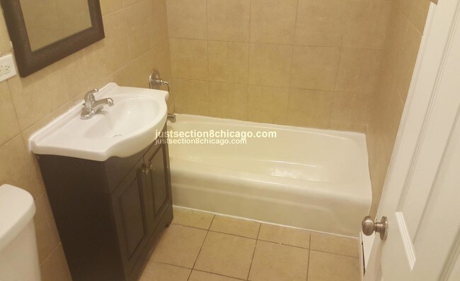 Foto del edificio - 7357 S DORCHESTER Ave