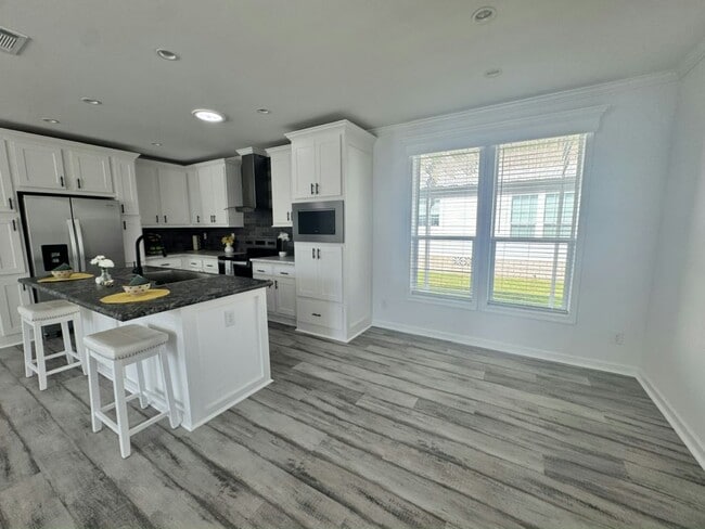 Building Photo - 3034 SW 108th Pl