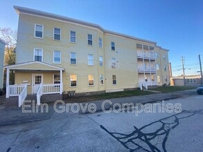 Building Photo - 182 Hall St