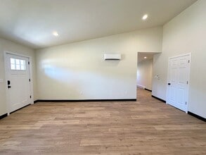 Building Photo - 1201-1203-1203 S Atrium Ct