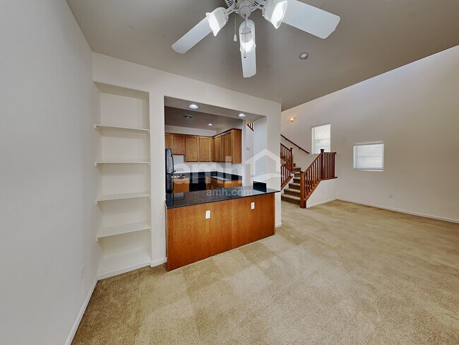 Building Photo - 10465 Tuscany Rose Court