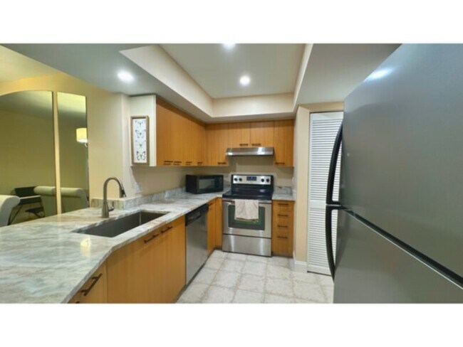 Building Photo - Annual RENTAL!! 2 Bedroom 1 Bath with Water &amp; cable Included.