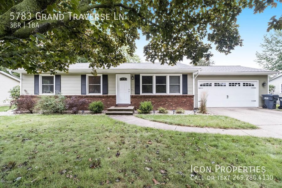 Foto principal - 5783 Grand Traverse Ln