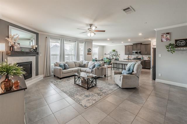 Building Photo - 10808 Culberson Dr